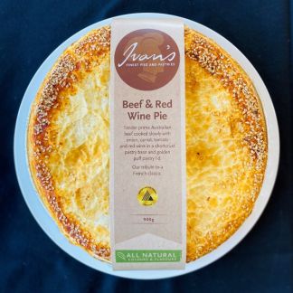 Family Beef & Red Wine Pie 900g